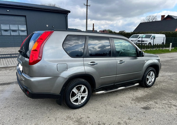 Nissan X-Trail cena 22700 przebieg: 216000, rok produkcji 2008 z Lesko małe 254